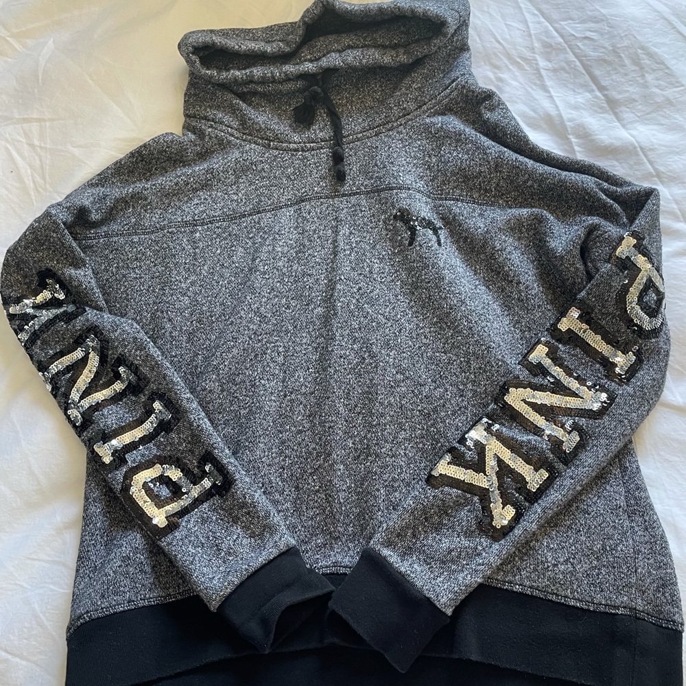 Used PINK sweater in good condition!